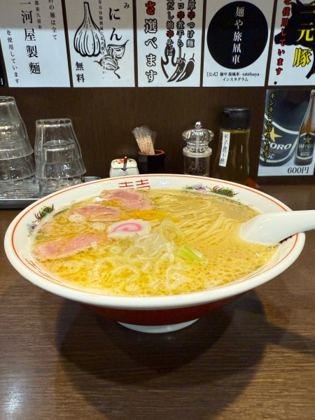 「アゴ煮干しだし塩中華蕎麦」@麺や 旅凮車の写真