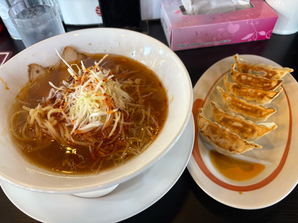 「ねぎらーめん630円、餃子セット200円」@幸楽苑 水戸50号バイパス店の写真