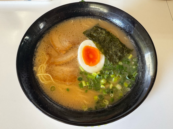 「ラーメン　650円」@丸徳ラーメンの写真