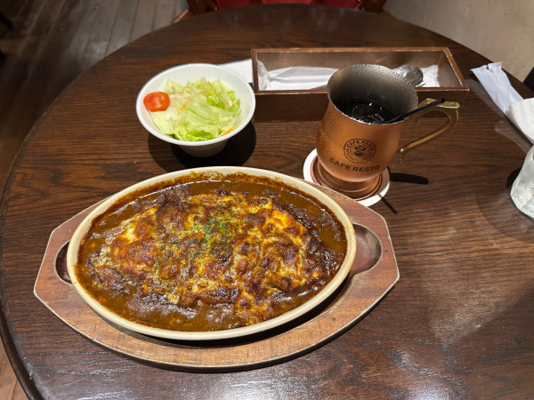 「焼きチーズカレー（並盛）1,100円」@カフェレストの写真