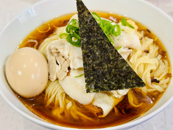 「【限定】冷やし醤油らぁ麺(大)【1500円】」@ラーメン星印の写真