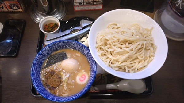 「【期間限定】頑者 濃厚魚介豚骨つけめん【中盛・1070円・メンマ」@らあめん花月嵐 鷺宮店の写真