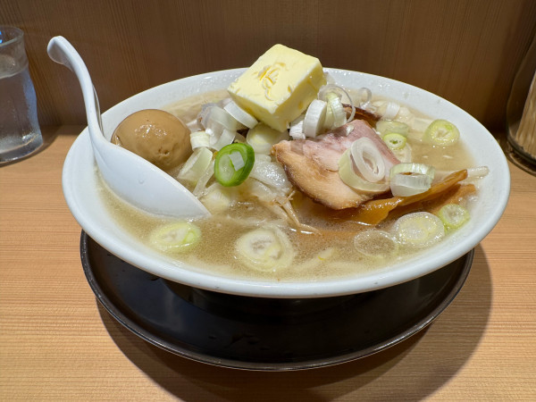 「札幌塩ラーメン」@札幌六坊の写真