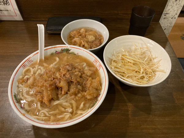 「ラーメン（豚抜き）+和えネギ×2」@男気らーめんアカギ 新田木崎店の写真