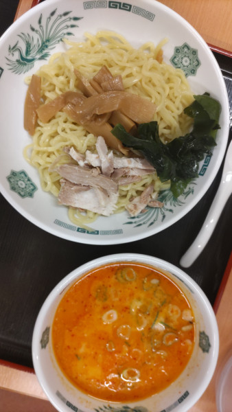 「ピリ辛とんこつつけ麺」@日高屋 金沢文庫東口店の写真