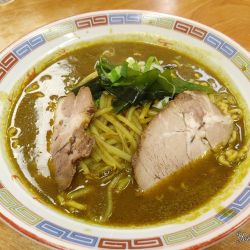 カレーラーメン（1,000円）、ライス（中：250円）