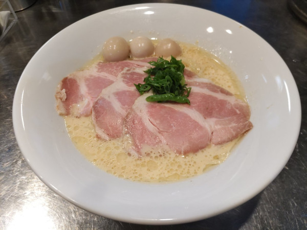 「ハイパー冷製コーンポタージュ蕎麦」@さんじの写真