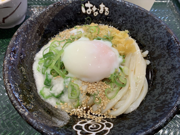 「玉とろぶっかけ小」@はなまるうどん ユアエルム青戸店の写真