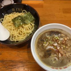 今の限定 魚介とんこつつけ麺