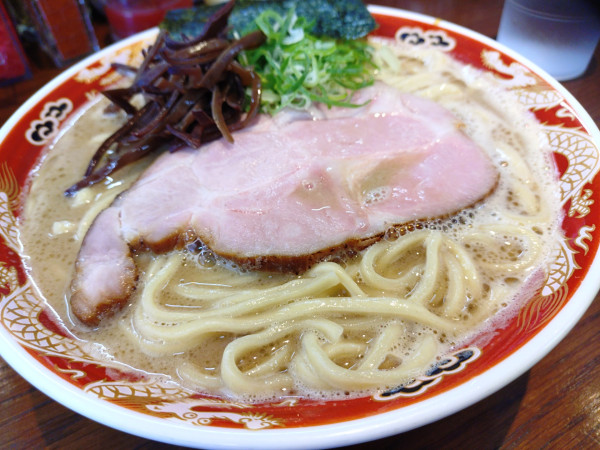 「濃厚ラーメン太麺大盛り、替玉」@ラーメンかなやの写真