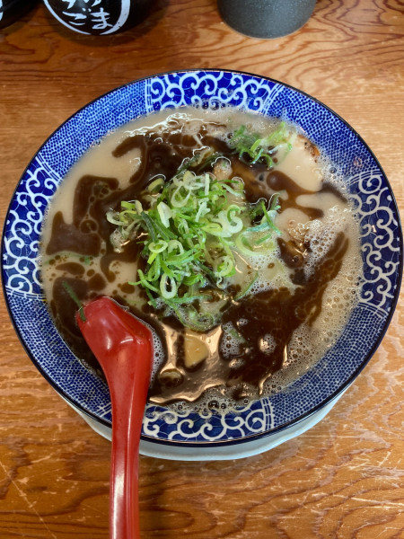 「黒博多とんこつ」@博多ラーメン鶴亀堂 太田新井町店の写真