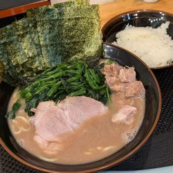 ラーメン中 のり ほうれん草