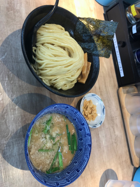 「うまい! スタミナつけ麺特盛 1,130円」@越後維新の写真