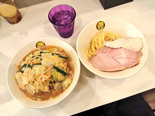「濃菜つけ麺（野菜大盛り）」@濃菜麺 井の庄 荻窪店の写真