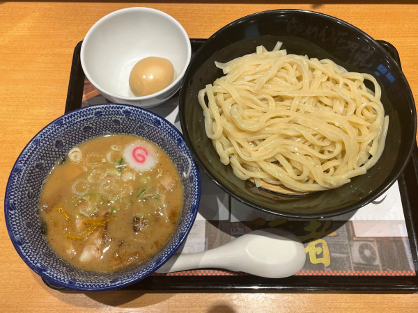 「<期間限定> 濃厚魚介豚骨つけ麺 頑者」@らあめん花月嵐 川越バイパス店の写真