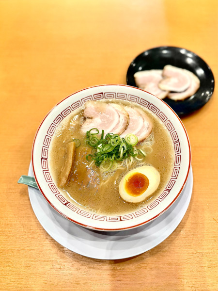 「だるまらーめん」@群馬豚骨らーめん だるま大使-無限-  上福岡店の写真