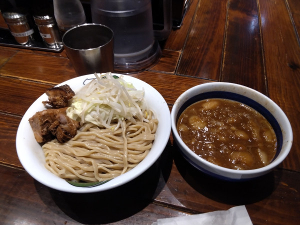 「つけめん(野菜)　並250g1000円」@雷 船橋駅前店の写真