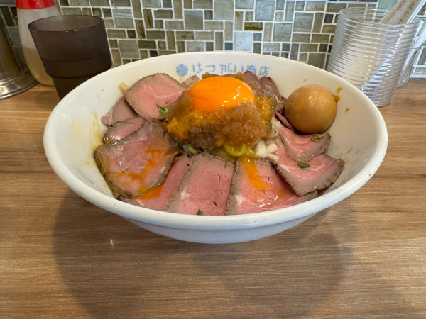 「【限定】ローストビーフのあえそば」@はつがい商店の写真