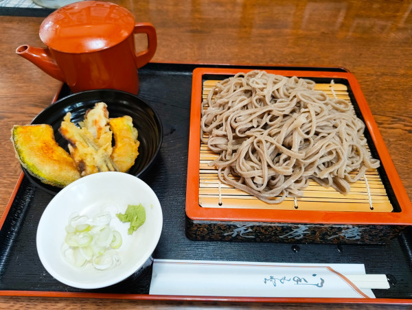 「田舎そば（大）天ぷら3点盛り」@花房庵の写真