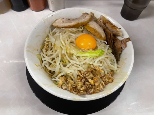 「汁なし 半分」@ラーメン豚ヒロの写真