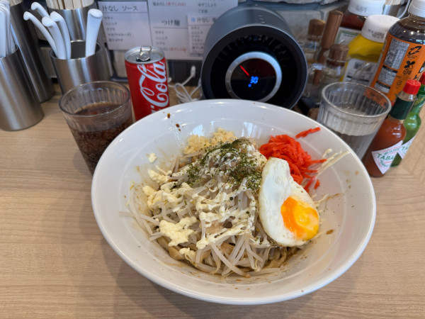 「汁なし(ソース)」@麺屋 味方 蒲田店の写真