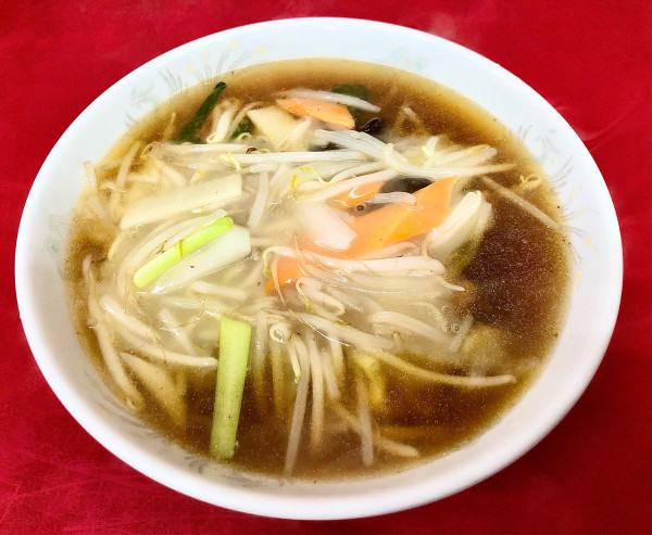 「サンマーメン　700円　（本日のサービスラーメン）」@上海亭 横須賀中央店の写真