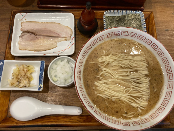 「さば」@炭火焼濃厚中華そば 奥倫道の写真
