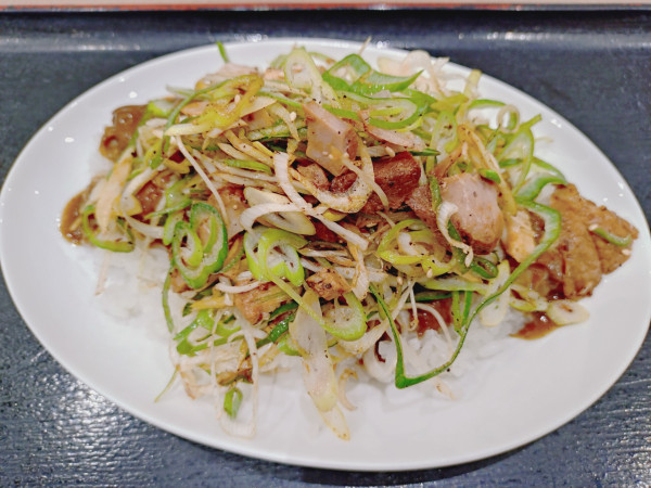 「（店舗限定）5 深谷ネギカレーライス　７５０円」@せたが屋 pasar蓮田店の写真