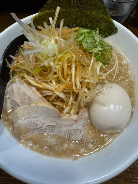「ネギラーメン　味玉」@板橋とんこつ ばしっこの写真
