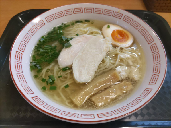 「淡麗鶏そば・塩」@ゑぞ食堂の写真