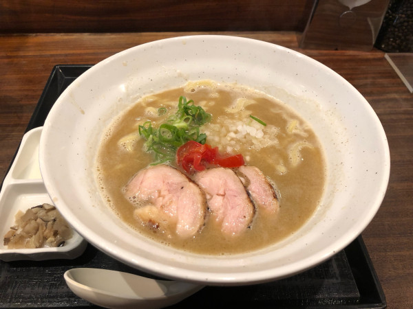 「鶏煮干しらぁめん醤油」@麺や いま村の写真