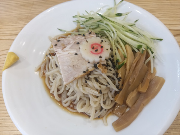 「冷し中華・麺軽め」@らーめん 高尾の写真