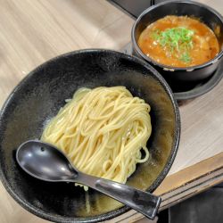 カレーつけ麺　虜(中辛) 1000円