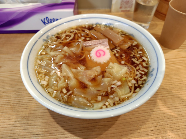 「ワンタンメン¥800」@らーめん 高尾の写真