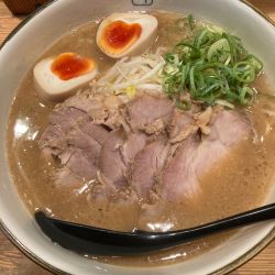 味玉チャーシューメン