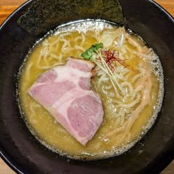 濃厚牡蠣らぁ麺980円