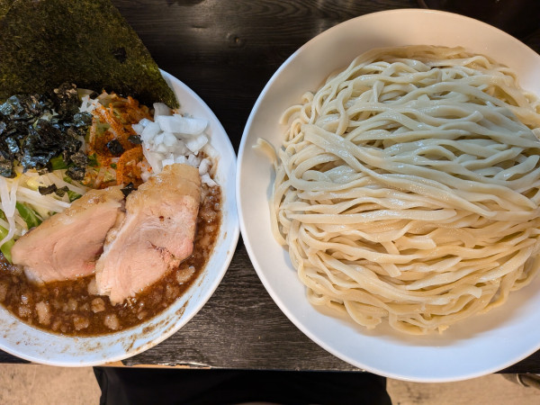 「【限定】濃厚豚骨魚介つけ麺1450円(大150円)」@豚星。の写真