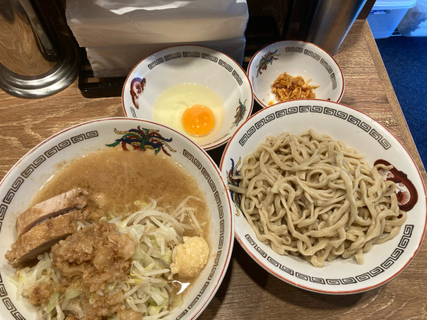 「小つけ麺¥1100+生玉子¥50」@ラーメン豚山 大宮店の写真