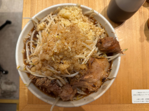 「ラーメン　全マシ」@笑顔の為に 名古屋店の写真