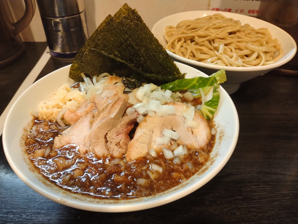 「濃厚豚骨魚介つけ麺＋のり」@豚星。の写真