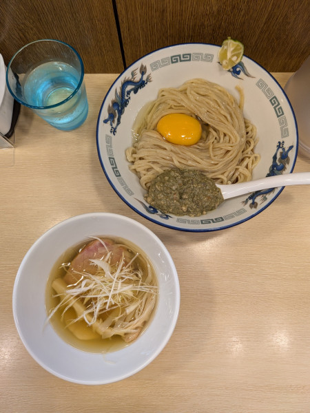 「牡蠣釜玉つけそば（カルテット潮ver）」@麺屋 いちょうの写真