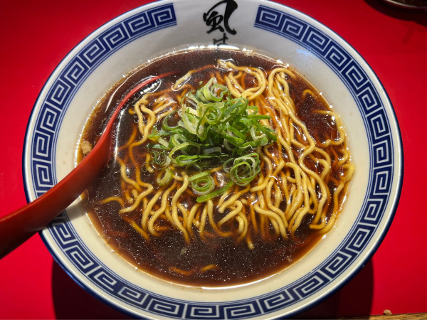 「朝ラーメン 醤油」@風は南からの写真