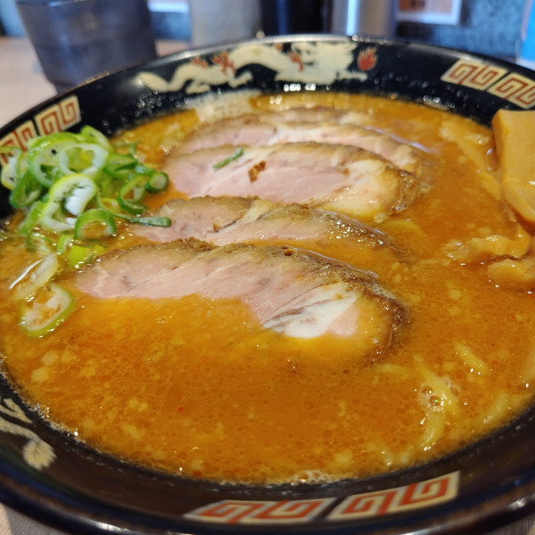 「味噌チャーシュー　1350円」@さっぽろラーメン 桑名 東京常盤台店の写真