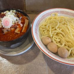 辛つけめん　うずら