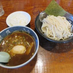カレーつけ麺（１１００円）＋半ライス＋くずれ味玉