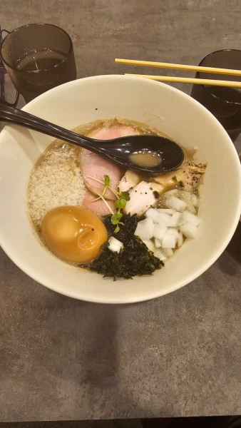 「濃厚　特製飲む煮干しラーメン」@攻ニボの写真