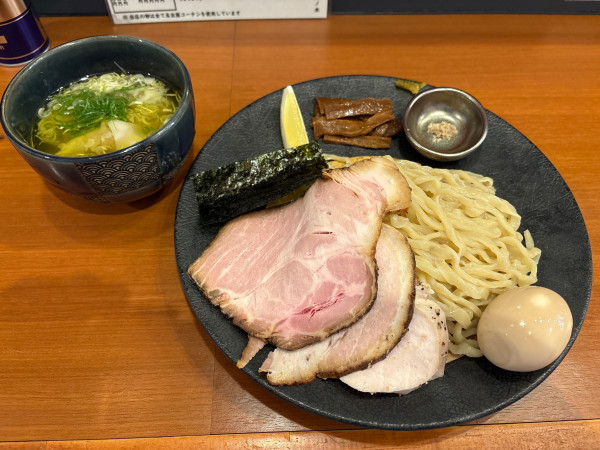 「淡麗特製つけ麺(塩/200g)」@自家製手もみ麺 鈴ノ木の写真