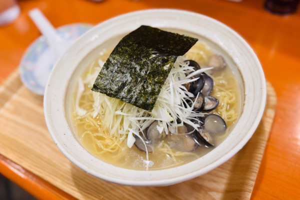 「しじみラーメン冷やし」@金糸細麺 彩の写真