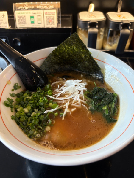 「豚骨醤油」@SHOWTIME-Ramen-の写真