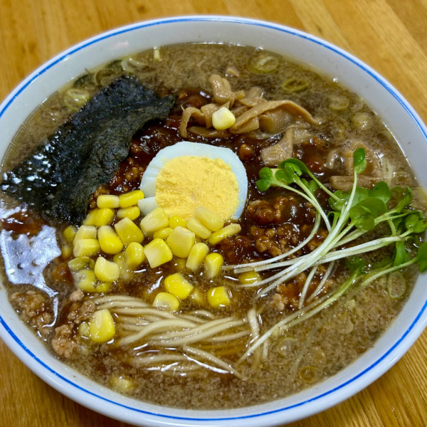「麻醤ラーメン（マーヂャンラーメン）辛味抜き」@湖南飯店の写真